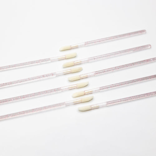 DISPOSABLE LIP WAND APPLICATOR